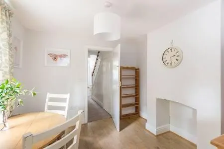 Victorian 2 Bedroom Home Near The River Cam Κέμπριτζ 0*,  Ηνωμένο Βασίλειο